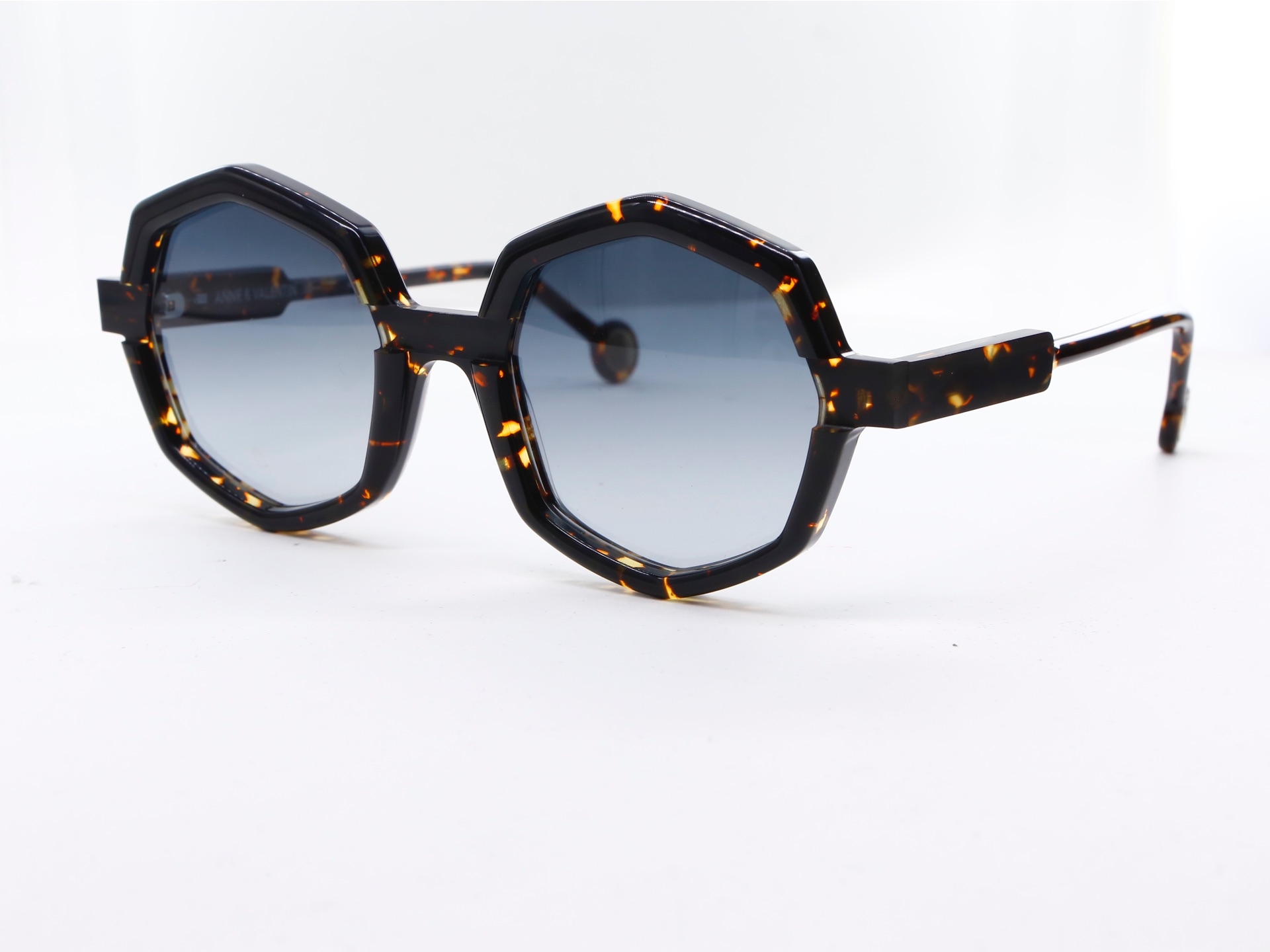 Anne et Valentin - ref: 86989