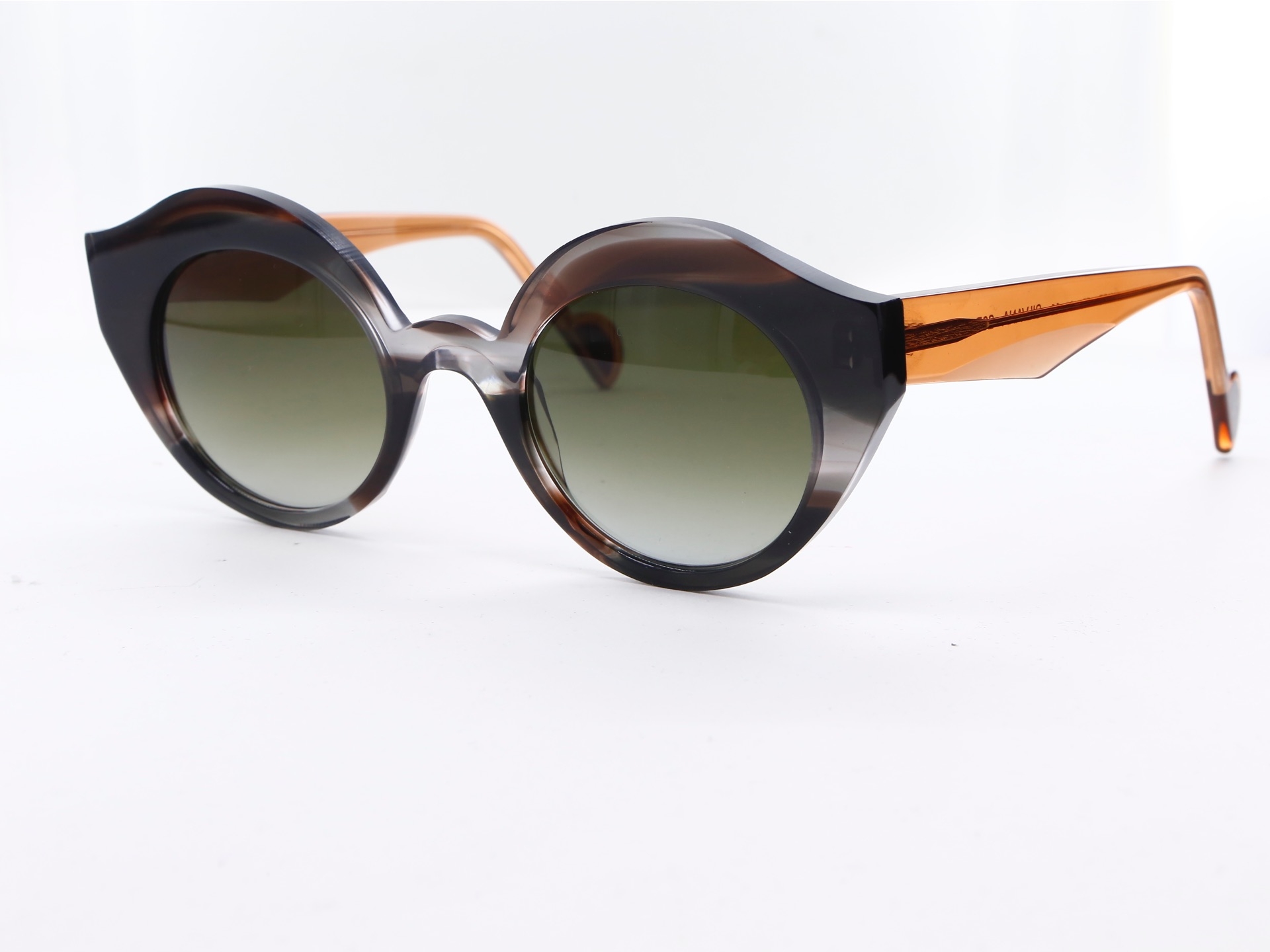 Anne et Valentin - ref: 86959