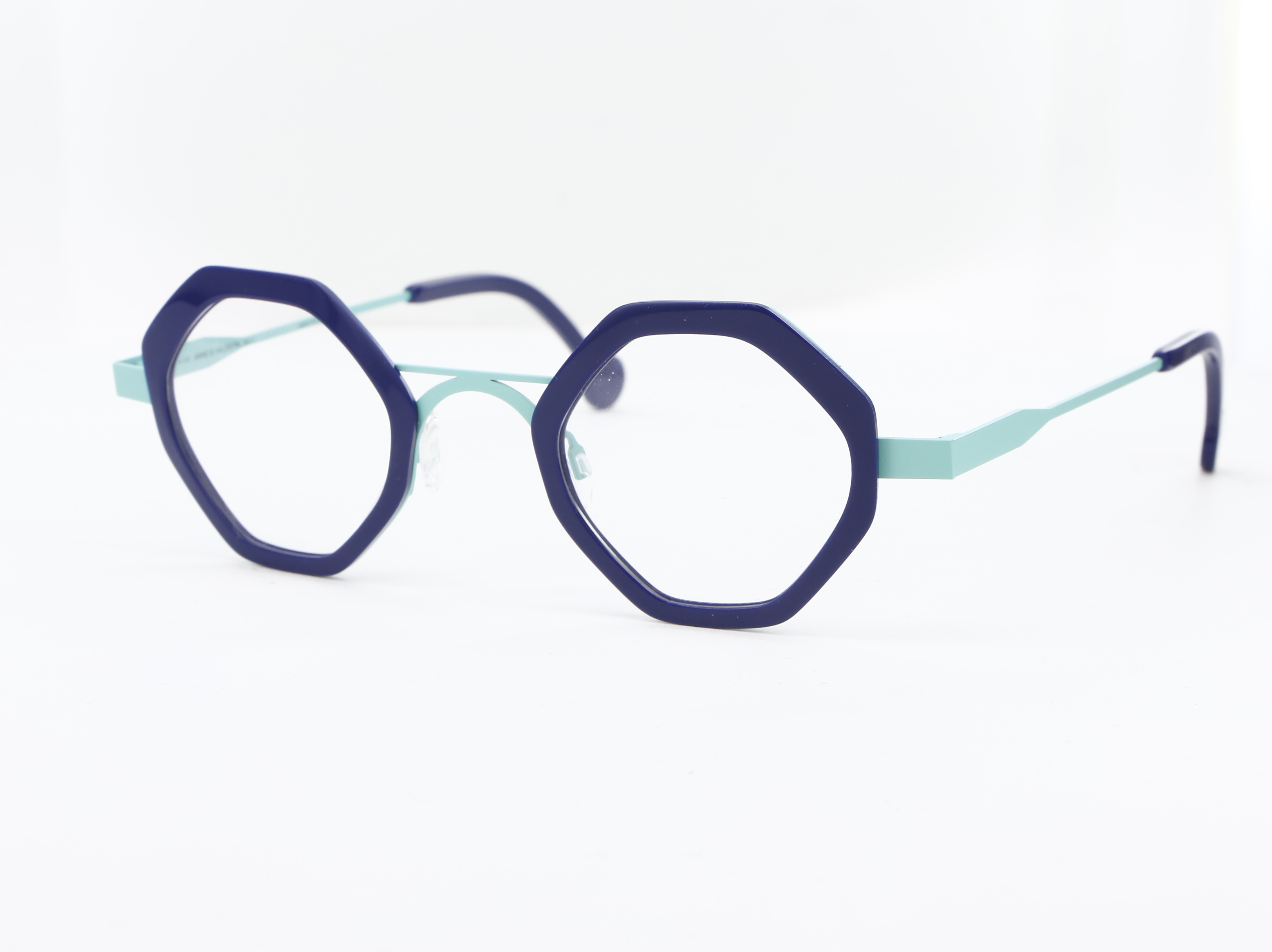 Anne et Valentin - ref: 90115
