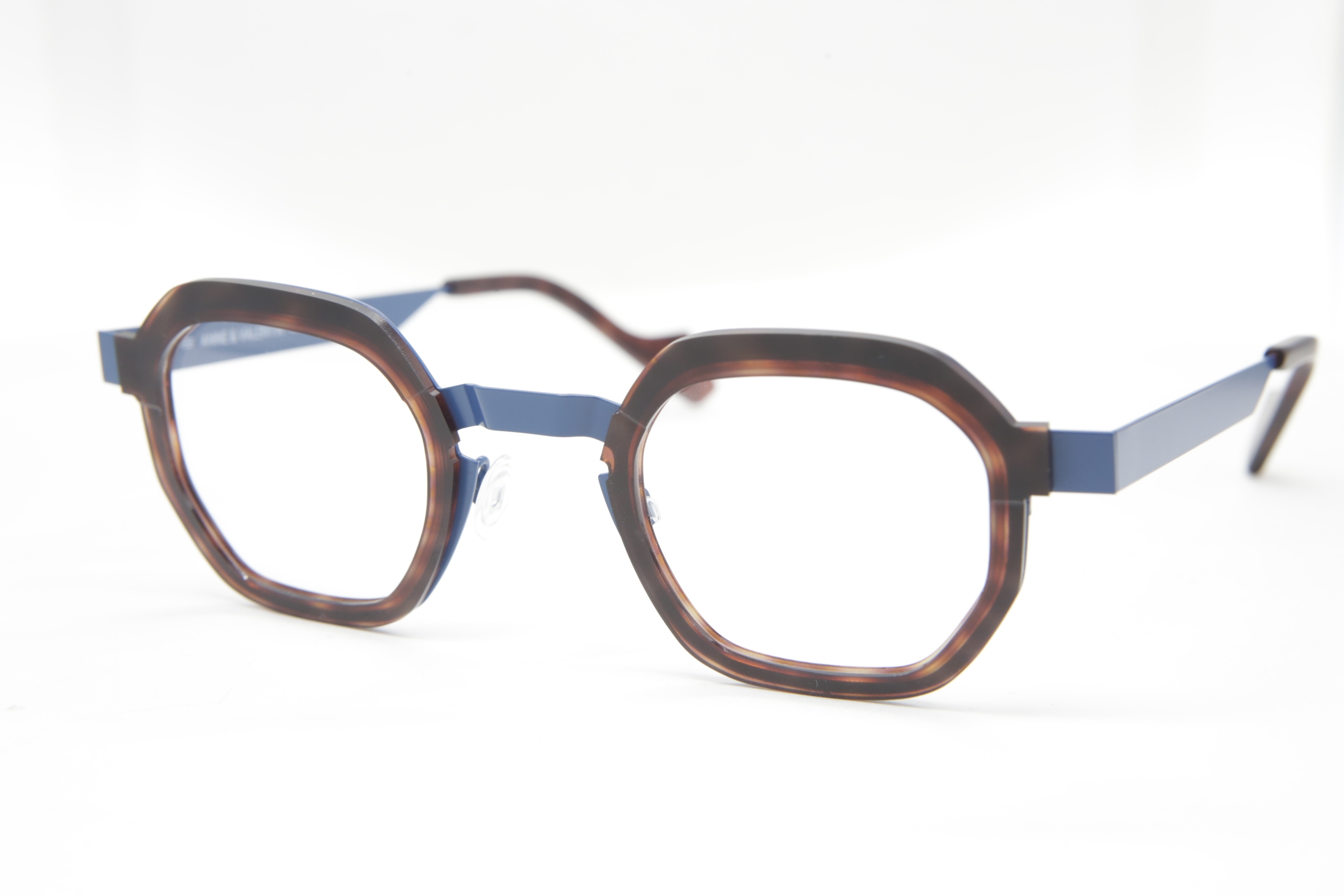 Anne et Valentin - ref: 94805