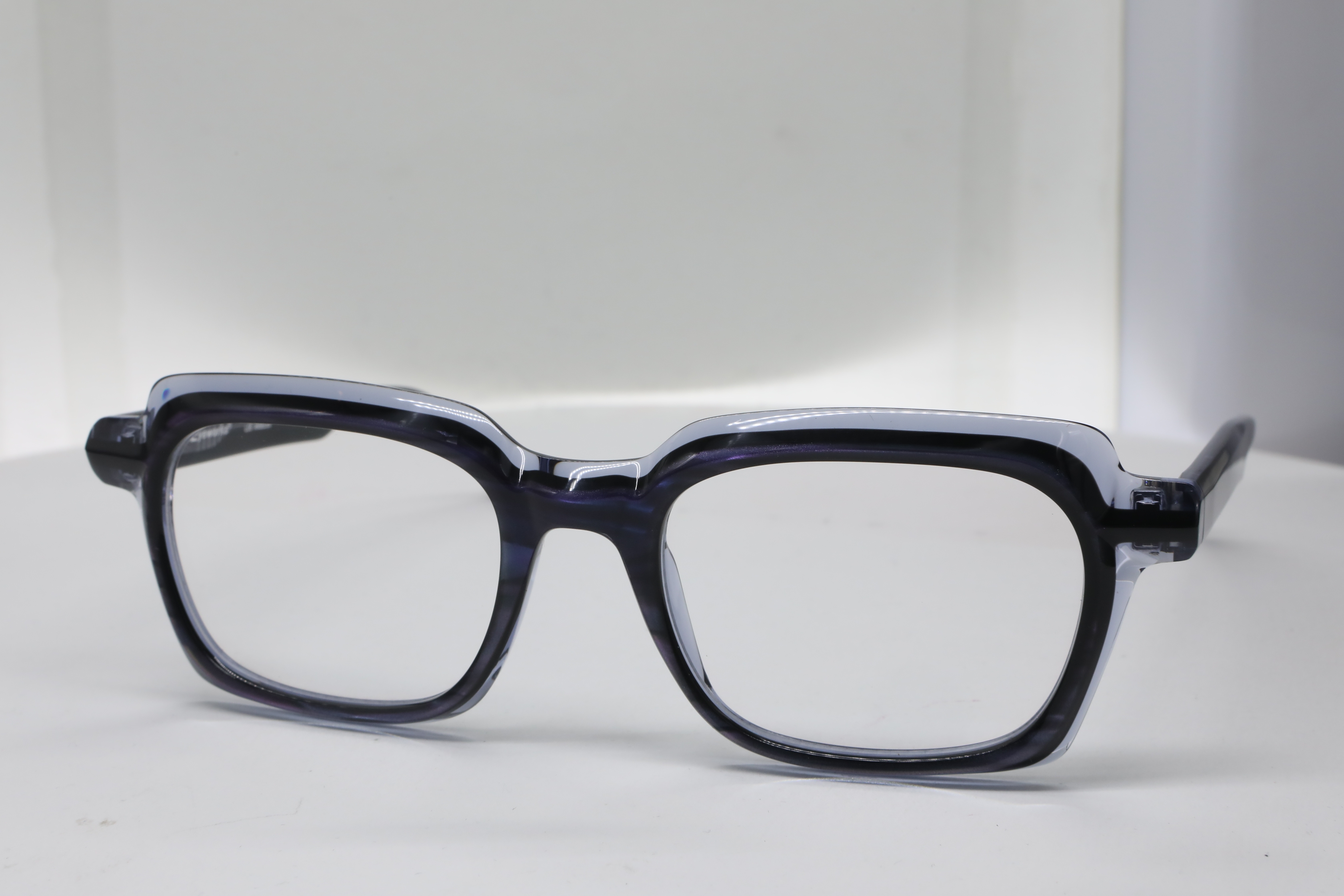 L.A. Eyeworks - ref: 95401