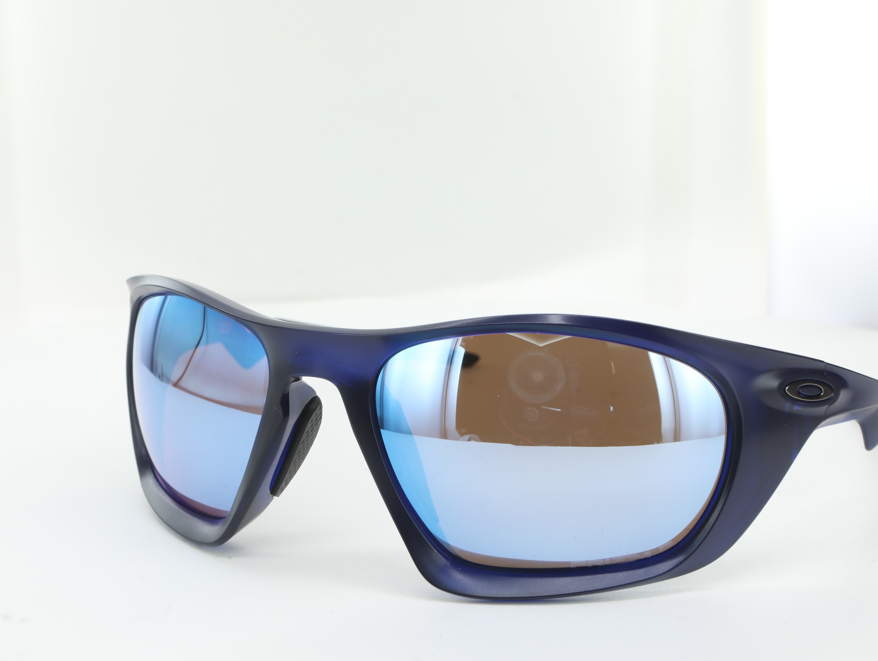 Oakley - ref: 94939