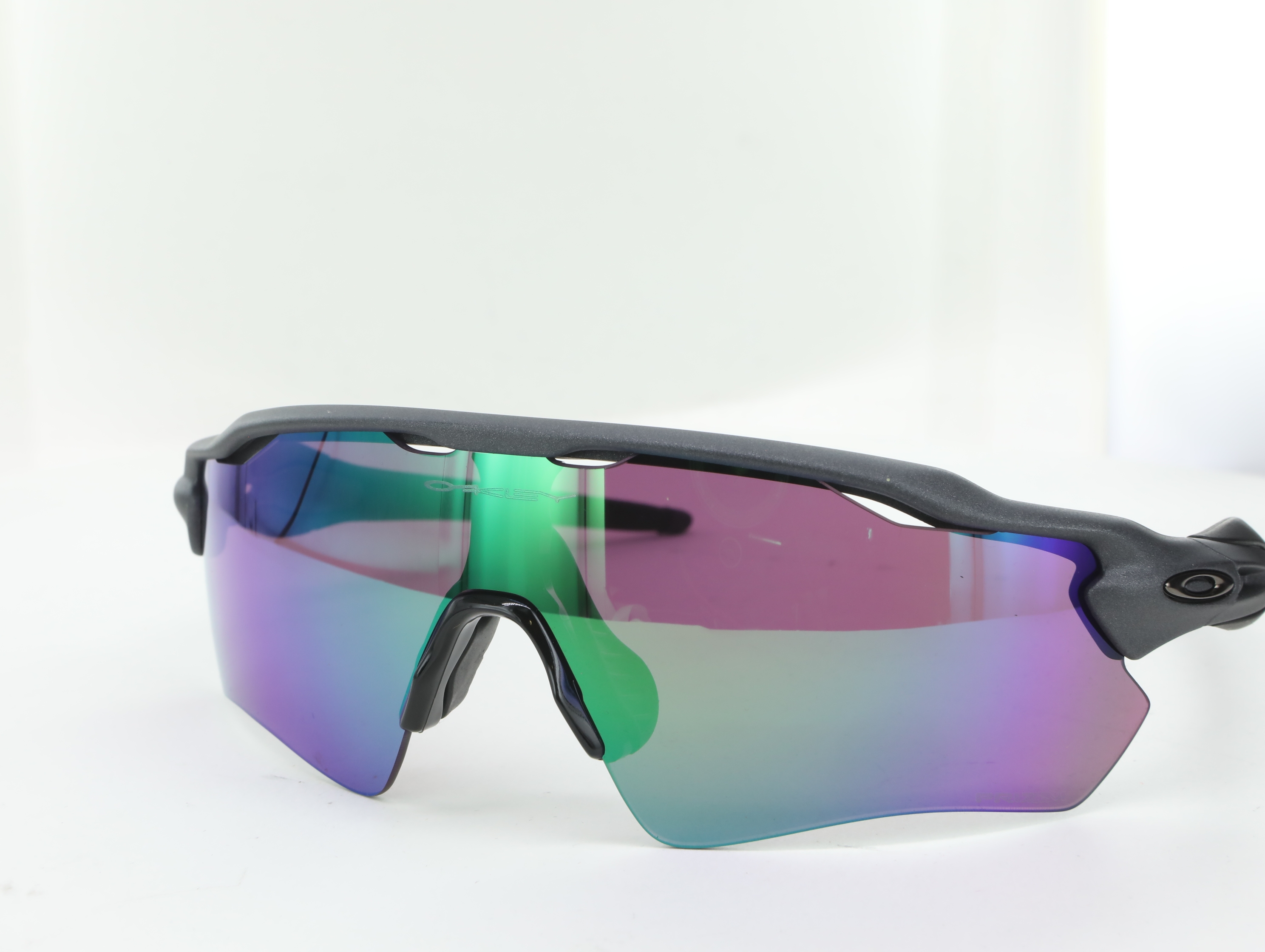 Oakley - ref: 94934